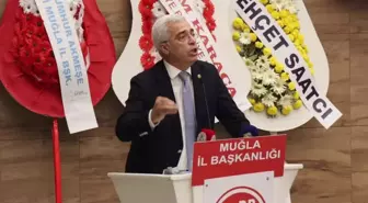 Demokrat Parti Milletvekili Salih Uzun: 'Türkiye'yi Beceriksiz Bir Kadro Yönetiyor'