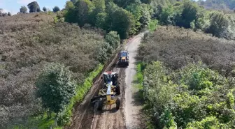 Terme Belediyesi'nden Yolda Düzenleme Çalışması