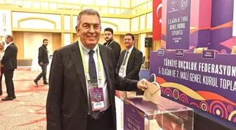 Okçuluk Federasyonu'nda Abdullah Topaloğlu Yeniden Başkan Seçildi