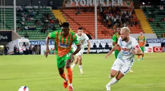 Alanyaspor, Rizespor'u 1-0 Önde Geçti