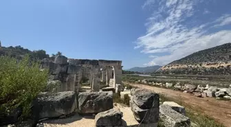 Myra Antik Kenti'nde Andriake Limanı Kazı ve Koruma Çalışmaları Devam Ediyor