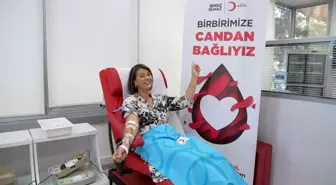 Ünlülerden Kan Bağışına Destek: 'Birbirimize Candan Bağlıyız' Kampanyası