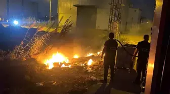 Hatay'ın Antakya İlçesinde Çöplükte Yangın Çıktı