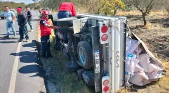 Balıkesir'de Kamyonet Devrildi: 3 Yaralı