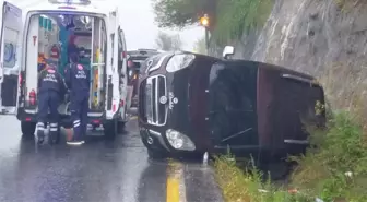 Anadolu Otoyolu'nda Kaza: 3 Yaralı