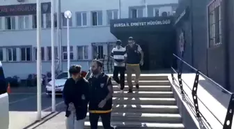 Bursa'da Hırsızlık Anı Kamerada, Şüpheliler Tutuklandı