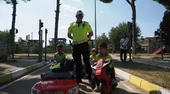 Nazilli’de Anaokulu Öğrencilerine Trafik Eğitimi Verildi