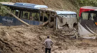 Nepal'de Sel ve Toprak Kaymaları: Can Kaybı 193'e Yükseldi