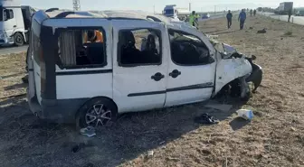 Konya'da Trafik Kazası: 2 Ölü, 3 Yaralı