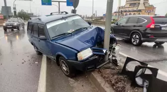 Bursa'da Yağmur Sebebiyle Trafik Kazası: 1 Yaralı