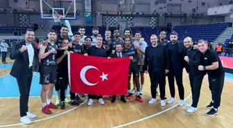 Aliağa Petkimspor, Basketbol Şampiyonlar Ligi'ne galibiyetle başladı