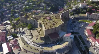 Bitlis Kalesi'nde Osmanlı Dönemine Ait Su Dağıtım Sistemi Bulundu