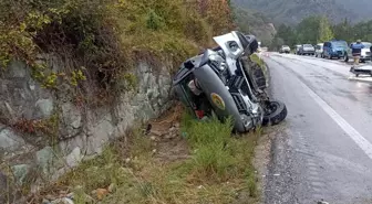 Bolu'da Kamyonet Kazası: 4 Yaralı