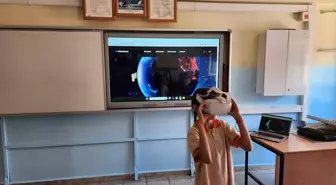 Öğrenciler Uzay Yolculuğu Deneyimi Yaşadı