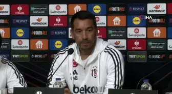 Giovanni van Bronckhorst'tan Frankfurt Maçı Öncesi Açıklamalar