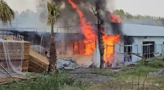 Sapanca'da Restoran İnşaatında Yangın Çıktı