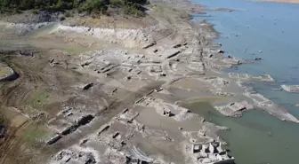 Kuraklık Eşelek Köyünü Tekrar Gün Yüzüne Çıkardı