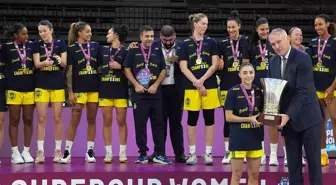 Fenerbahçe Opet, FIBA Kadınlar Süper Kupa'yı Kazandı