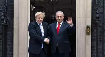 Boris Johnson'dan Çarpıcı İtiraf: Netanyahu'nun Banyoda Dinleme Cihazı Bulundu