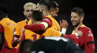 Galatasaray, RFS'ye Karşı 2-1 Önde