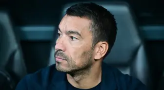 Beşiktaş Teknik Direktörü Van Bronckhorst Beşiktaş- Frankfurt maçı sonrası ne dedi?