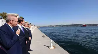 Cumhurbaşkanı Erdoğan, Oruç Reis'i Somali'ye uğurladı