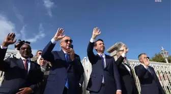 Cumhurbaşkanı Erdoğan, Oruç Reis Sismik Araştırma Gemisi'ni Somali'ye Uğurladı