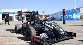 İTÜ Racing Takımı'nın Elektrikli Formula Aracı TEKNOFEST'te Tanıtıldı