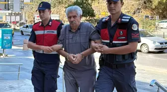 Tartışma Kanlı Bitti: Baba Oğlunu Öldürdü, Eşini Yaraladı