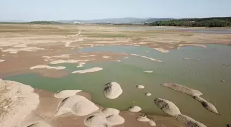 İzmir'in Tahtalı Barajı'nda Su Seviyesi Tarihi Düşükte