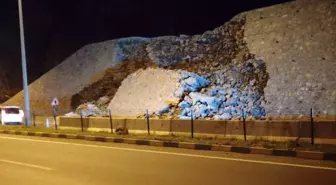 Zonguldak-Alaplı Kara Yolunda İstinad Duvarı Çöktü