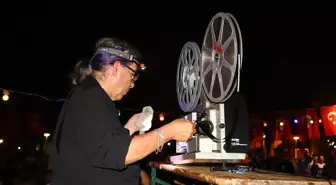 Yeşilçam Festivali Renkli Görüntülerle Başladı