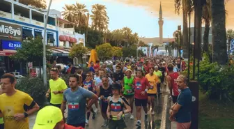 Bodrum'da 7. Intersport Asics Yarı Maratonu Koşuldu