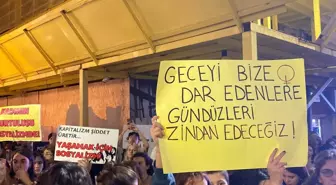 Kadın cinayetlerine karşı İstanbul'da protesto