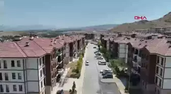 Malatya'da Deprem Sonrası Konut İnşaatları Devam Ediyor