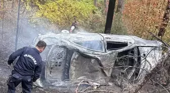 Mudurnu'da uçuruma yuvarlanan otomobilde iki kişi hayatını kaybetti