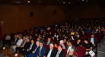 Vezirköprü'de 'İlçemizden Yetişenler' Konferansı Düzenlendi