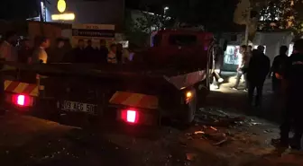 Aydın'da Işık İhlali Sonucu Kaza: 3 Yaralı