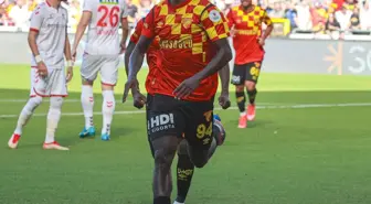 Göztepe'nin Yıldızı Solet, Sakatlıktan Döndü ve İlk Golünü Attı