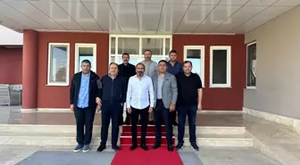 Mecnun Otyakmaz Sivasspor'u Ziyaret Etti