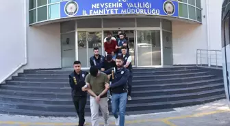 WhatsApp Dolandırıcılığı: 76 Şüpheli Gözaltına Alındı