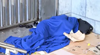 Avrupa'da 'evsiz çocuklar' sorunu alarm veriyor