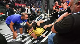 Fenerbahçe Beko, Anadolu Efes'i Deplasmanda Yendi