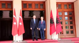 Cumhurbaşkanı Erdoğan, Arnavut mevkidaşı Begaj ile görüştü