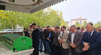 Erzurum'da Apartmandan Düşen Genç Hayatını Kaybetti