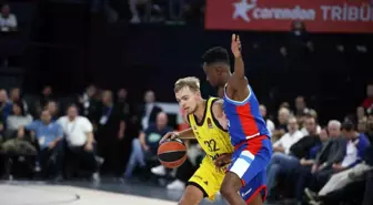 Fenerbahçe Beko, A. Efes'i Deplasmanda Yenerek İkide İki Yaptı