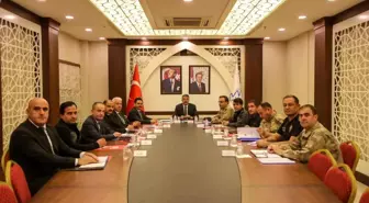 Hakkari'de Acil Çağrı Hizmetleri Toplantısı Yapıldı