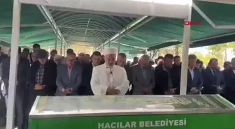 Kaza Sonucu Hayatını Kaybeden Öğretmen ve Sürücünün Cenazesi Toprağa Verildi