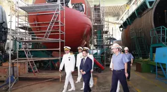 Kocaeli Valisi İlhami Aktaş, Gölcük Tersane Komutanlığı'nı Ziyaret Etti