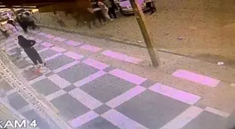 Şanlıurfa'da Motosiklet ve Otomobil Çarpıştı: Sürücü Ağır Yaralandı